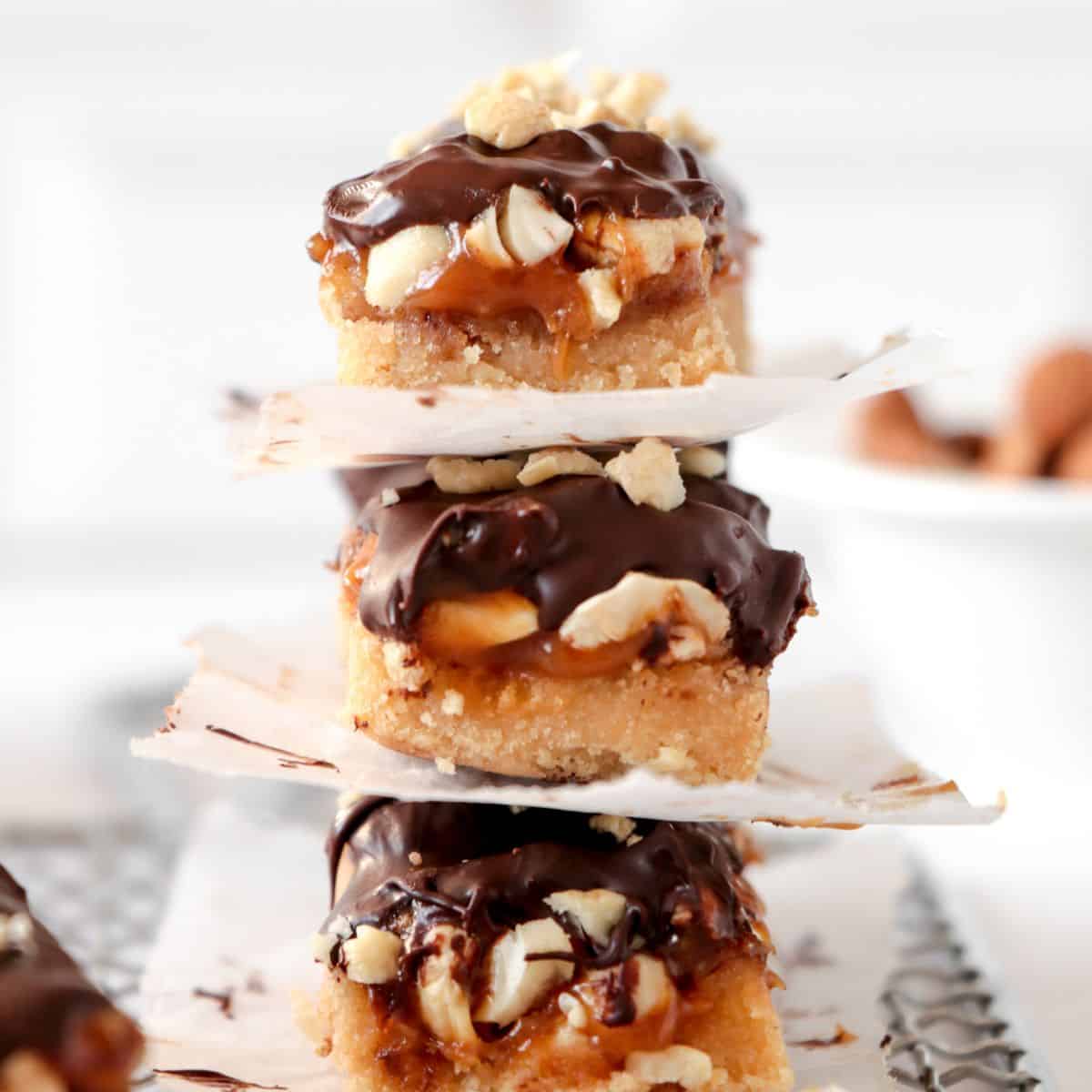 No Bake Healthy Snickers Bars-image