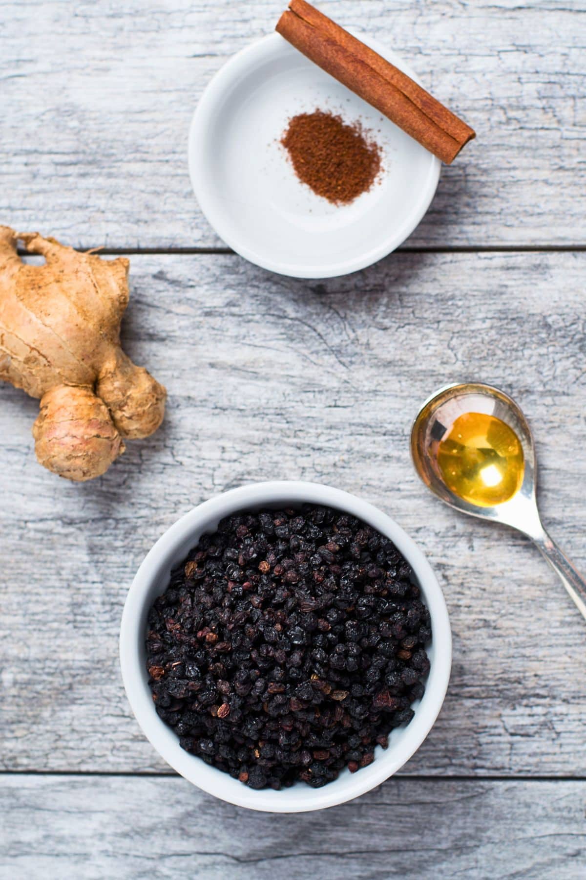elderberry syrup ingredients.