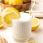 lemon smoothie in glass.